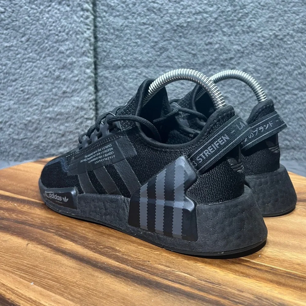 Adidas NMD R1 Mens Black Casual‎ Lifestyle Lace Up Sneakers Shoes Size 4